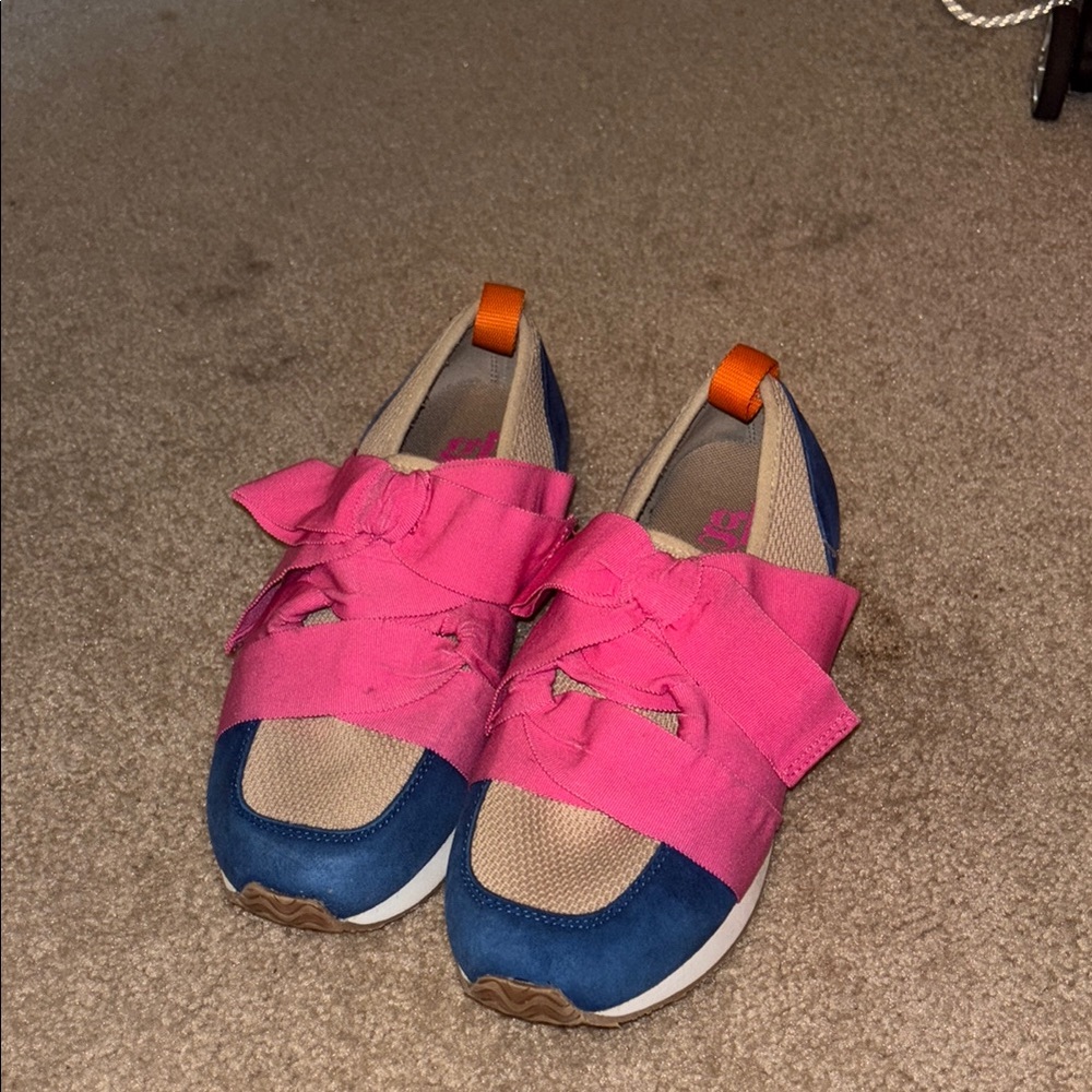 Pink and Blue Dressy Sneakers with Bow WOMEN/GIRLS (willing to negotiate price)